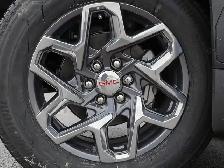 2026 GMC Sierra 1500 SLT - Photo 7