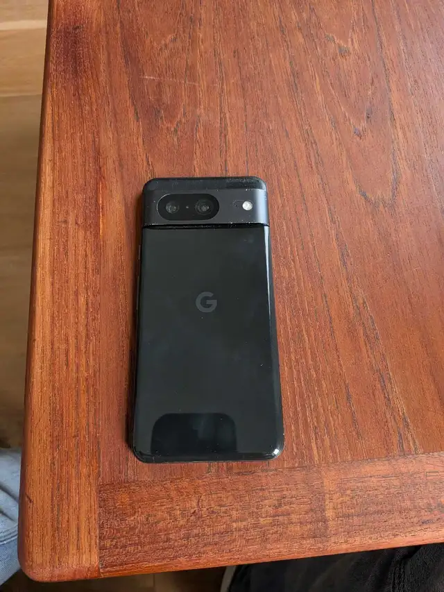 selling Google pixel 8