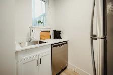 FURNISHED 1 Bedroom Apartment! Move In Ready! - Photo 5