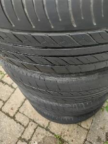 225-65R17x4 pneus été Rovela sur jante Nissan Rogue 2018. - Photo 3