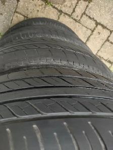 225-65R17x4 pneus été Rovela sur jante Nissan Rogue 2018. - Photo 4