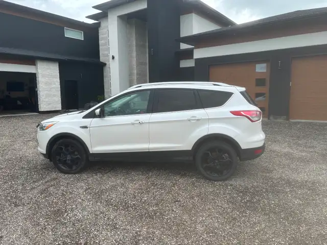 2014 ford escape titanium platinum