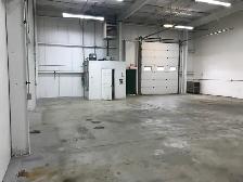 Shop Bay for Lease - Photo 2