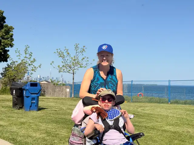 seeking babysitter south etobicoke