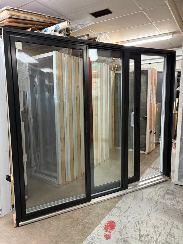 1469PP Porte patio Hybride Noir 8′ 94 3/4×81 1/8 ouv. Droite