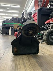 Yardmachines Y2500 String Trimmer - Photo 4