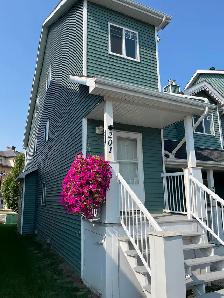 3 bedroom townhouse in Rainbow Park, Sylvan Lake