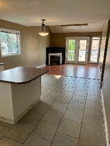 3 bedroom townhouse in Rainbow Park, Sylvan Lake - Photo 2