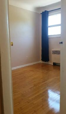 Apartment for Rent by McMaster - 2 bedroom - Photo 6