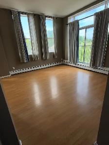 Lovely & Large All Inclusive 2 Bdrm Apt Available July 1st