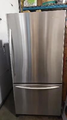 KitchenAid 33' Bottom Mount Fridge