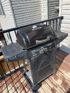 BBQTEK BBQ with propane tank/Cover/original box - Photo 3