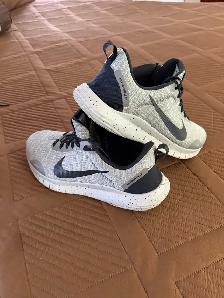 Men’s Nike Size 11