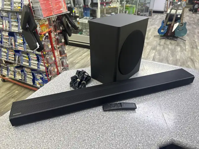 Samsung HW-Q60T 5.1 Soundbar And Subwoofer With Remote