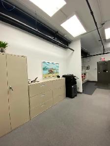 Prime Office Space in the Historic Granary Building Downtown - Photo 9