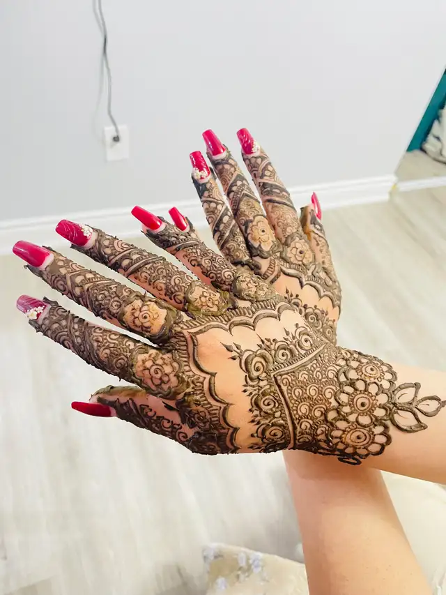 henna service