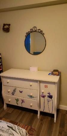 Inner city two bedroom basement suite in Bridgeland/Renfrew - Photo 2