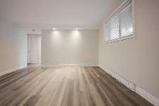 565 Greenfield Ave - 2 BEDROOM CONDOMINIUM - Photo 9