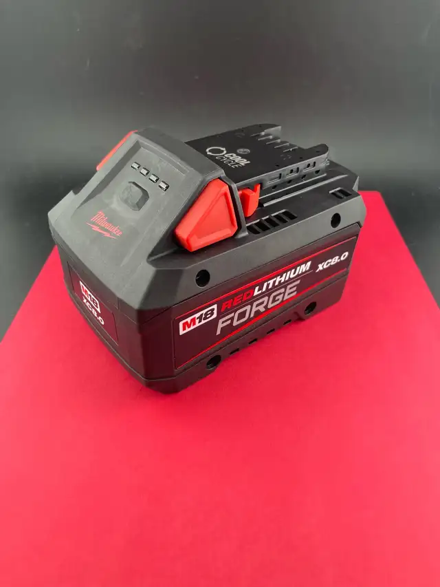Milwaukee M18 Forge 8.0 Battery New
