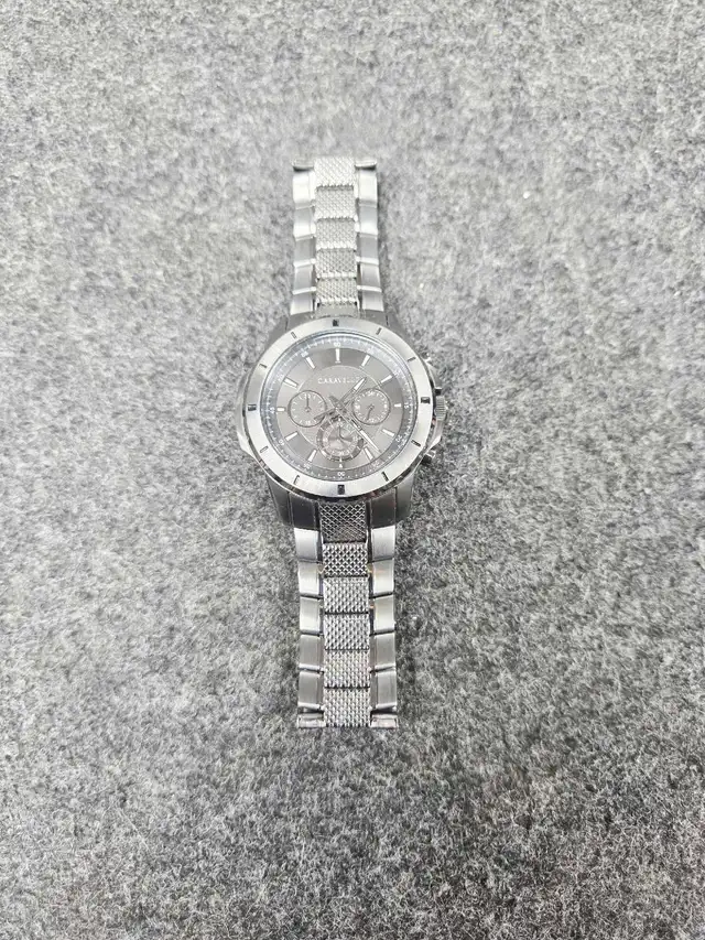 Montre Caravelle