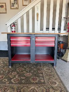 58' Craftsman Work Bench