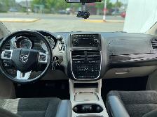 2016 Dodge Grand Caravan CREW-WHEELCHAIR ACCESSIBLE-POWER RAMP - Photo 17