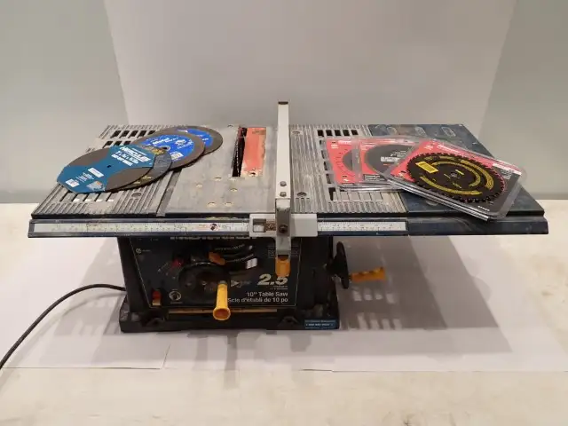 Mastercraft Table Saw & Blades