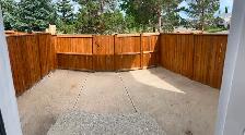 3 Bedroom townhouse for rent on Westside - Photo 17