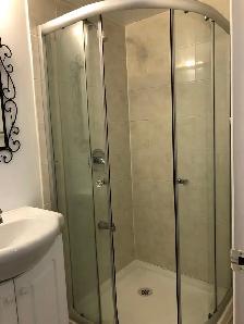 Basement room  for rent, steps to Seneca@york $800. - Photo 7