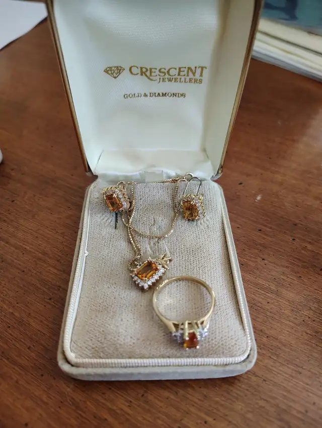 Citrine set (earrings,necklace,ring)
