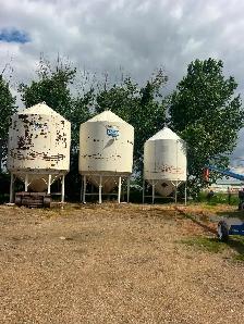 Used Meridian hopper bins for sale