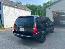 2013 CHEVY SUBURBAN LTZ 5.3L 4X4 - Photo 2