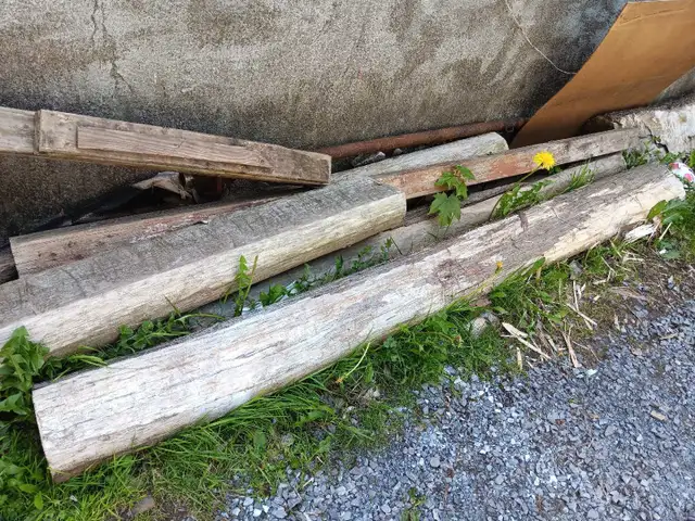 Assorted Reclaimed Lumber
