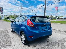 2011 Ford Fiesta Hatchback Sunroof,Low KM One Owner, No Accident - Photo 4