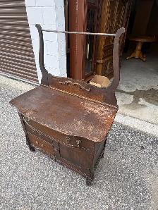 Free delivery Antique Vanity Dresser - Photo 6