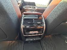 2022 BMW X7 xDrive40i - Photo 11