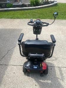 Mobility Scooter - Photo 4