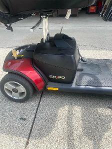 Mobility Scooter - Photo 5