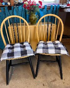 Rustic Gate Leg Table With Two Chairs - Photo 7