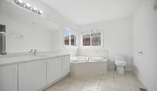 BARRIE-IMPERIAL CROWN LANE- HOUSE FOR RENT - Photo 9