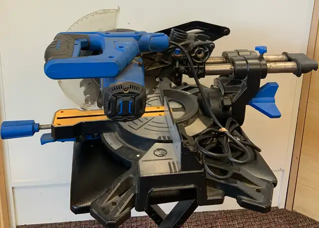 Mastercraft 7-1/4" Sliding Miter Saw