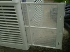 DANBY 5000 BTU AIR CONDITIONER-NO SIDE SCREENS-$50 - Photo 5