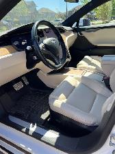 2020 Tesla Model S Performance Ludicrous   Mode - Photo 5
