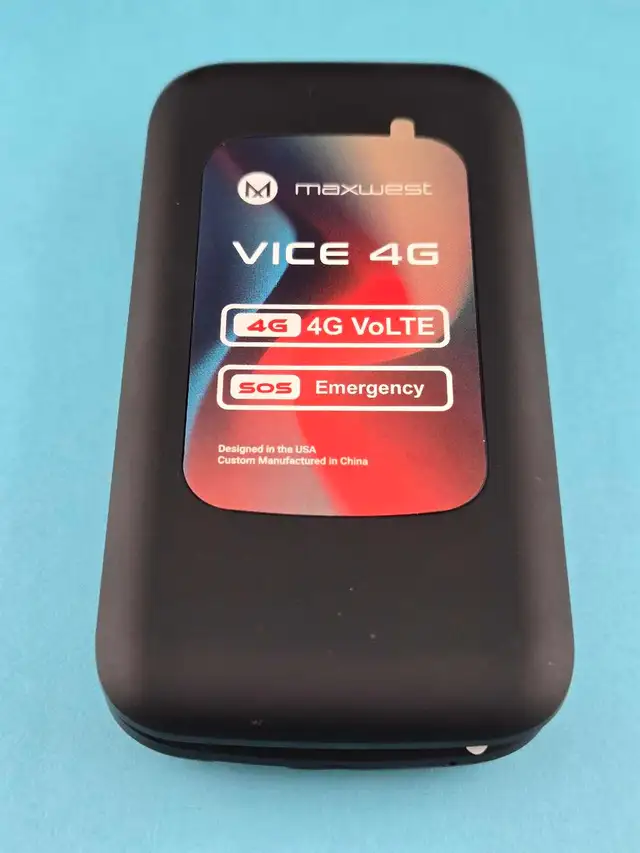 Like New Maxwest Vice 4G Flip Phone With Box