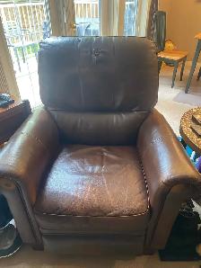 Ethan Allen 2 Leather Reclining Chairs - Photo 3