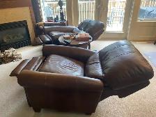 Ethan Allen 2 Leather Reclining Chairs - Photo 5