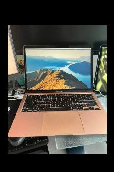 Monitor / MacBook Studio Setup - Photo 2