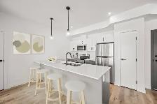 LUXURY 3 Bedroom Apartment! With Fitness Centre!