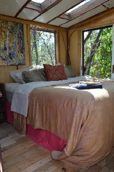 Private Awesome Eco King Treehouse with pool & hot tub! - Photo 9