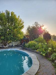 Private Awesome Eco King Treehouse with pool & hot tub! - Photo 20
